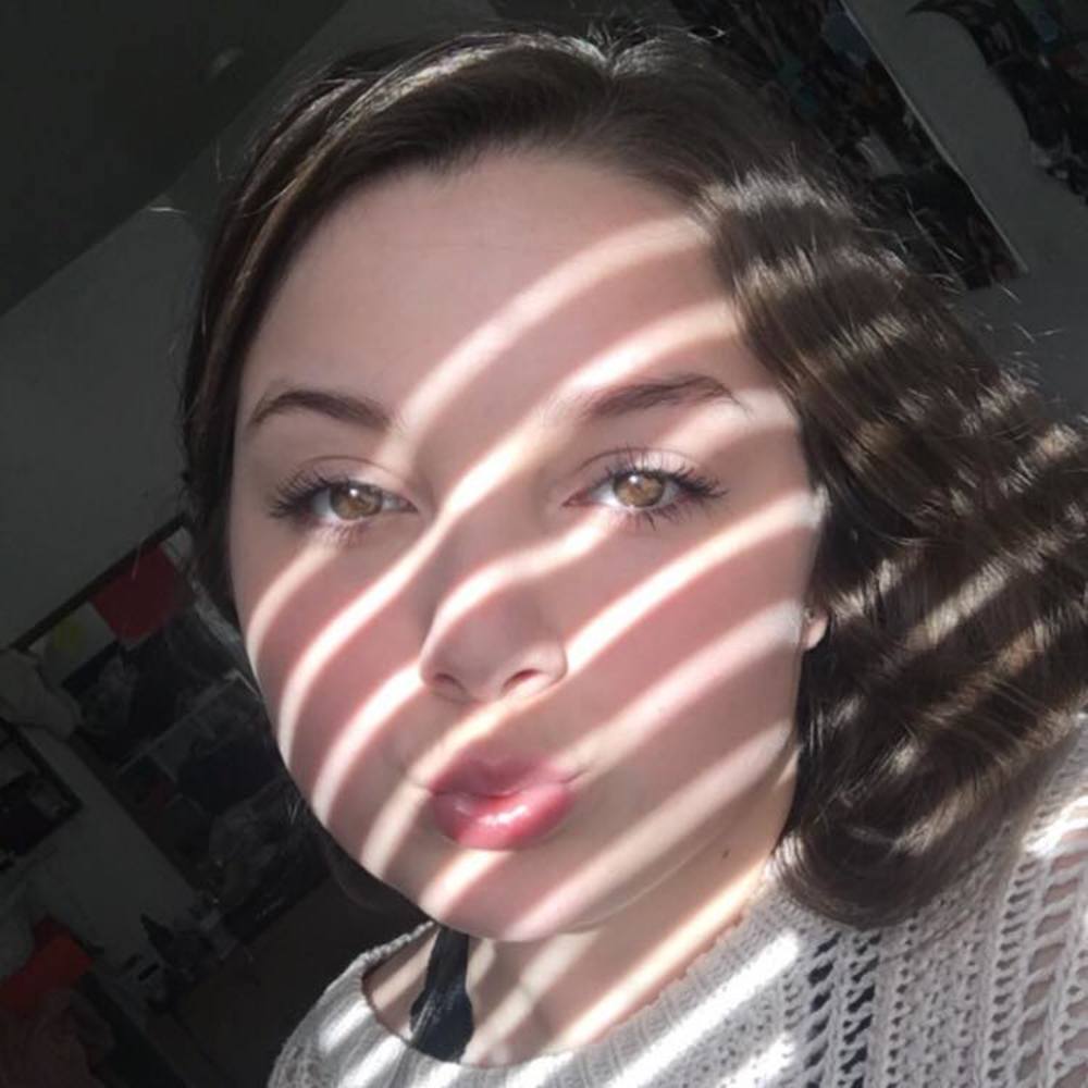 Meet your Posher, Briana